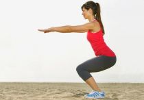 Болят колени при приседании на корточки: причины появления боли