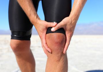 Что делать, если после тренировки болят колени: причины и лучшие способы избавиться от боли