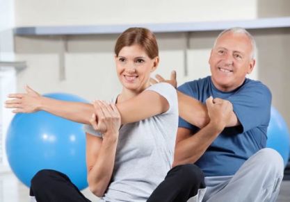 Упражнения для пояснично-крестцового отдела позвоночника при остеохондрозе