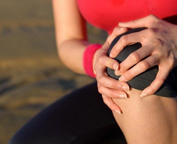 Ноющая боль в коленном суставе Боли в колене