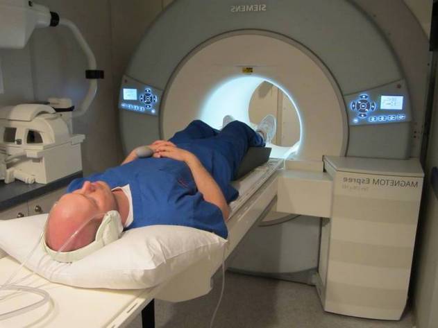 Проведение МРТ позвоночника МРТ позвоночника
