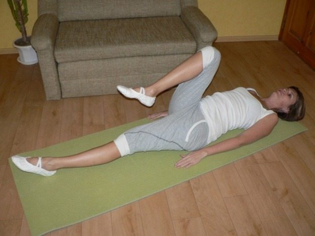 Выполнение упражнения при коксартрозе ТБС Упражнение при коксартрозе ТБС